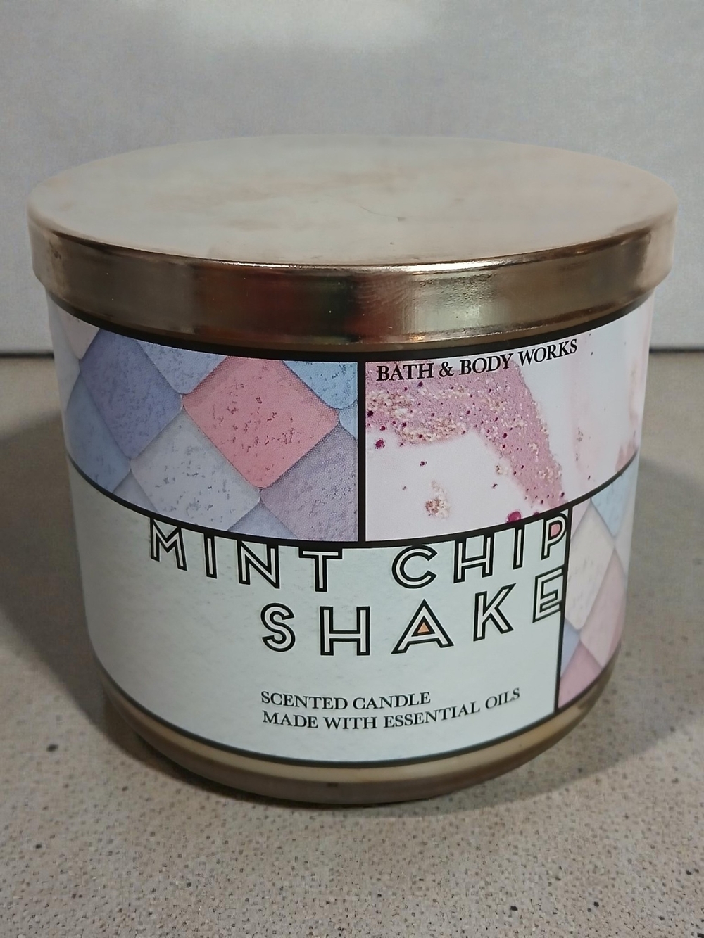 Bath & Body Works Mint Chip Shake Scented Candle - Pastel Pink & Pastel Blue